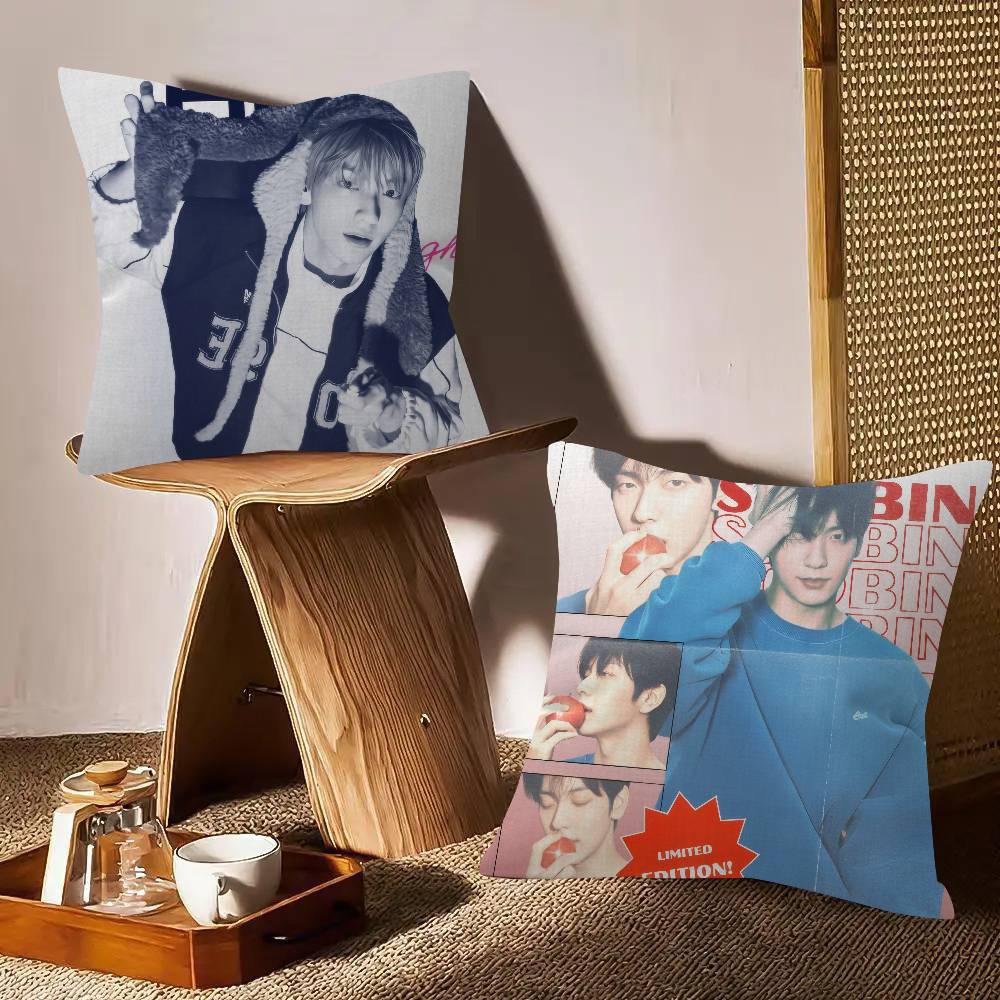 Capa de Almofada Kpop Group Tx - Home Textiles Group avaliação e preço