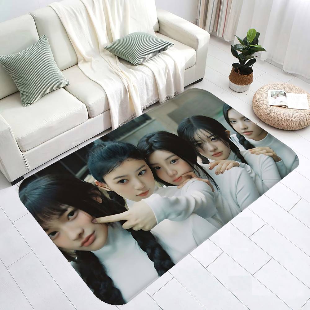 Tapete de Entrada Kpop Group I - Home Textiles Group avaliação e preço